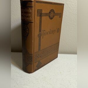Book collectible William Makepeace Thackeray's works, "People's Edition"  1886